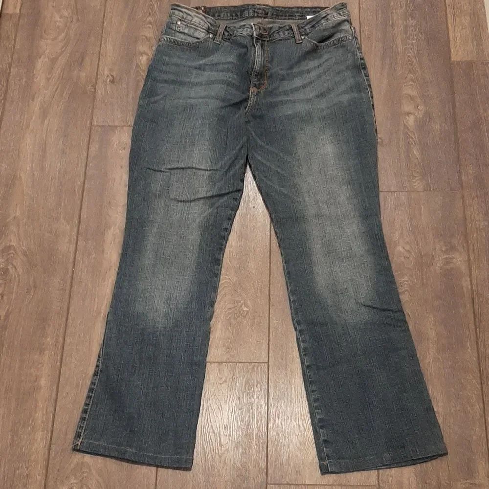 Aura Womens Jeans
